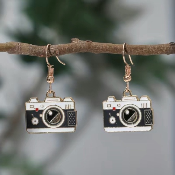 New Cartoon Enamel Sewing Machine, Camera, Teapot, Telephone Earrings - Picture 7 of 8